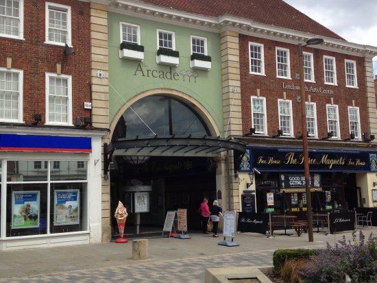 Broadway Studio & Gallery